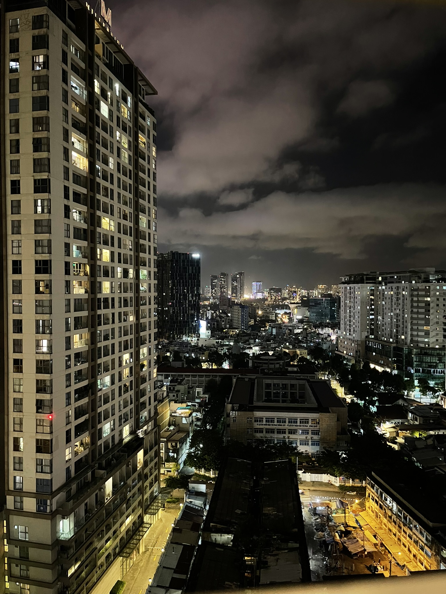 Rivergate at night